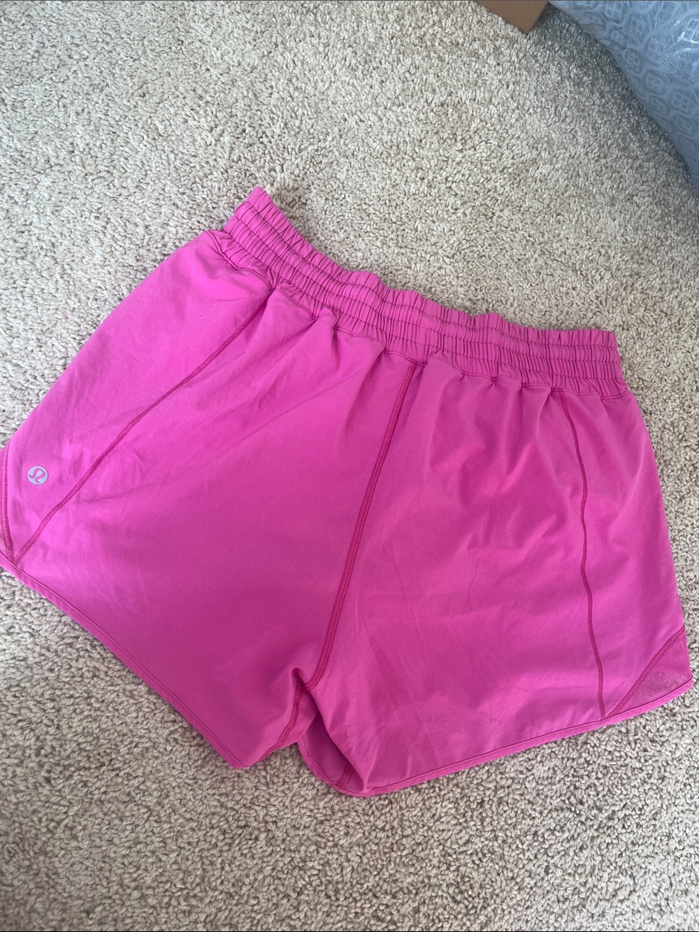Lululemon Hotty Hot - Picture 2 of 3